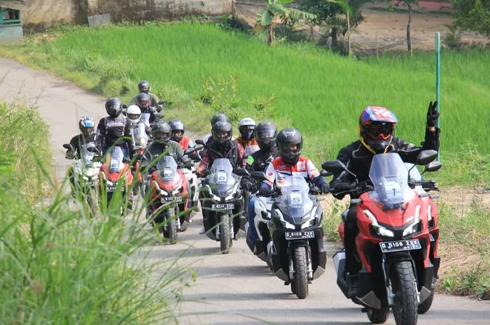 honda adv 160 terbaru 2025